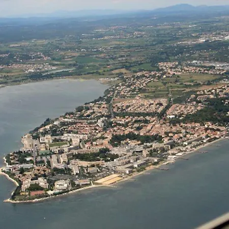 Grande Neuve Avec Piscine Pres Et Sete * Balaruc-les-Bains