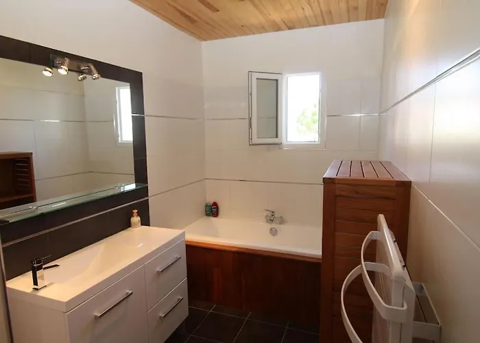 Villa Grande Neuve Avec Piscine Pres Et Sete Balaruc-les-Bains