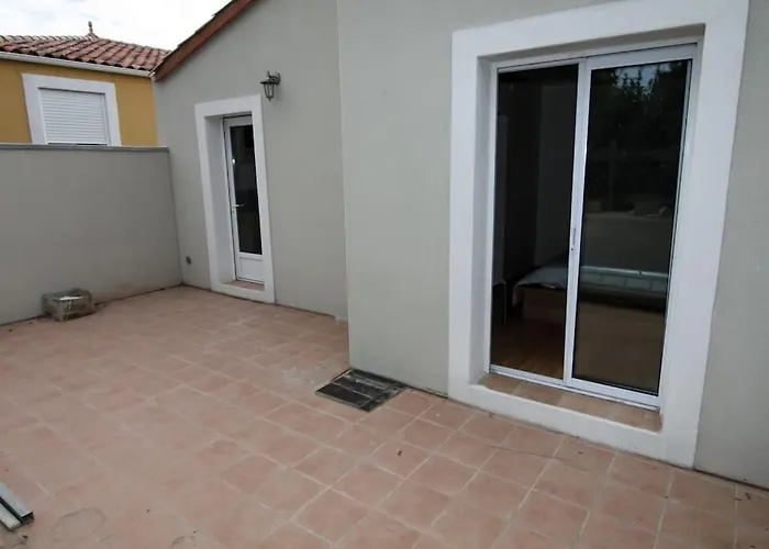 Grande Neuve Avec Piscine Pres Et Sete Balaruc-les-Bains