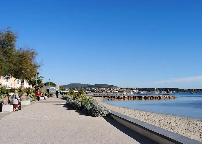 Grande Neuve Avec Piscine Pres Et Sete * Balaruc-les-Bains