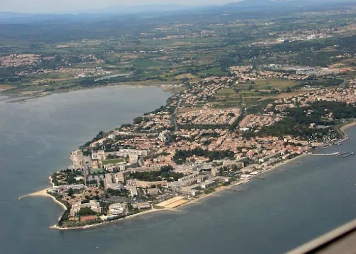 Grande Neuve Avec Piscine Pres Et Sete * Balaruc-les-Bains