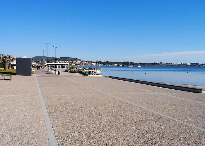 Grande Neuve Avec Piscine Pres Et Sete Balaruc-les-Bains